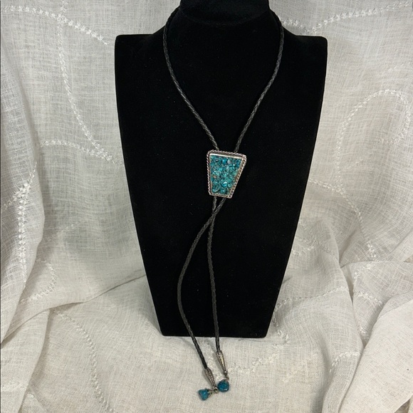 Vintage Bolo tie western leather and ornate medallion turquoise - Picture 2 of 11